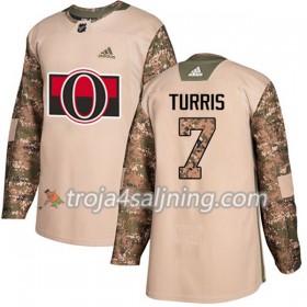 Ottawa Senators tröja Kyle Turris 7 Adidas 2017-2018 Camo Veterans Day Practice Authentic - NHL Tröjor Herr